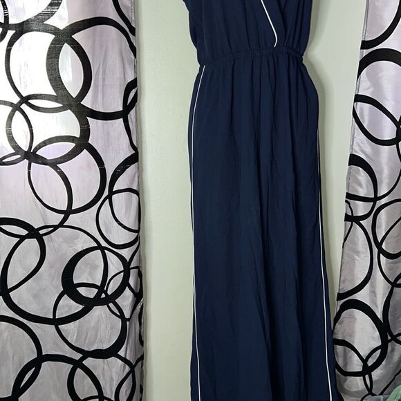 Forever 21 Contemporary Navy Blue Jumpsuit Small - Picture 3 of 14